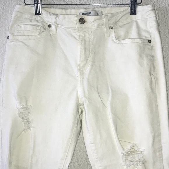 Just Black Distressed Skinny Jeans - Picture 4 of 14